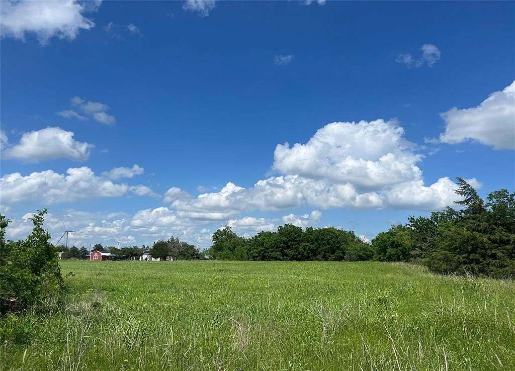 2.4 Acres of Land for Sale in Mart, Texas