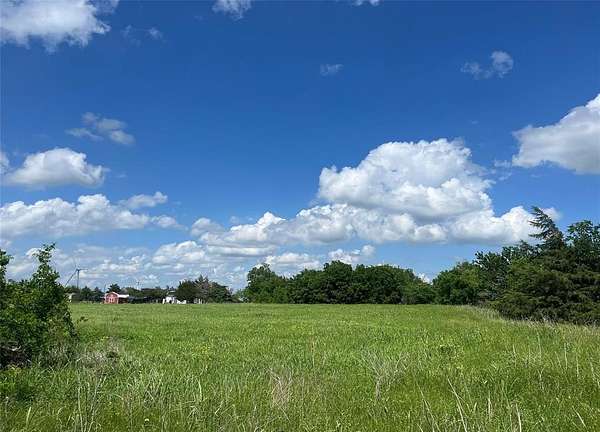 2.4 Acres of Land for Sale in Mart, Texas