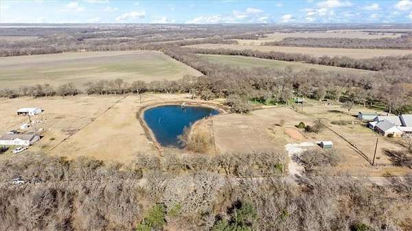 5.5 Acres of Residential Land for Sale in Axtell, Texas