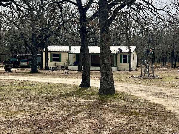 7.4 Acres of Residential Land with Home for Sale in Riesel, Texas