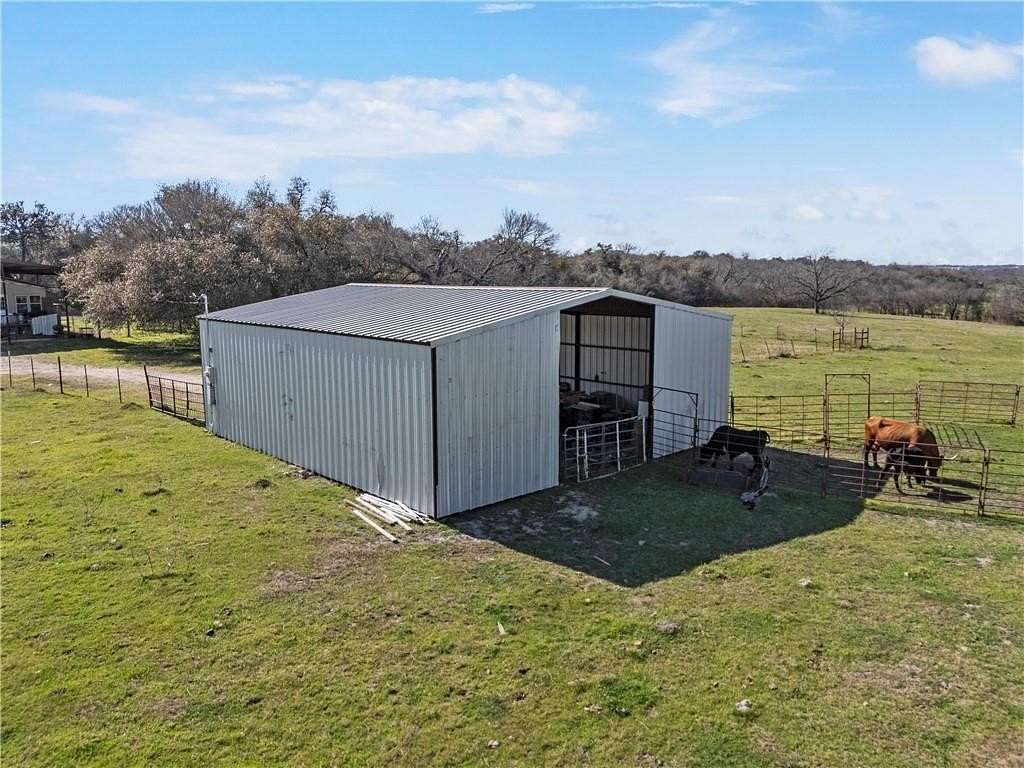 25 Acres of Recreational Land for Sale in Chilton, Texas