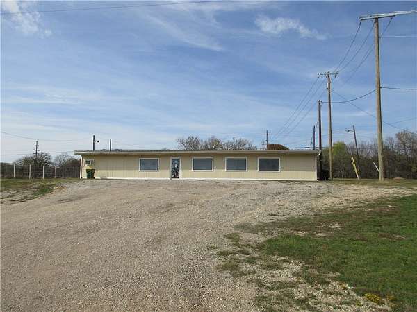 0.29 Acres of Mixed-Use Land for Sale in Marlin, Texas