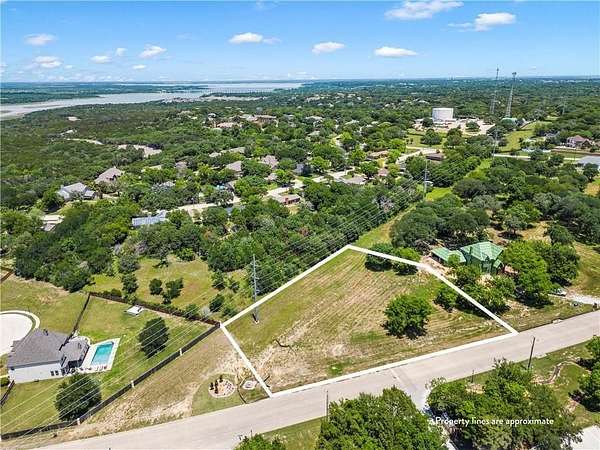 1.22 Acres of Residential Land for Sale in Woodway, Texas