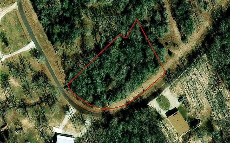 1.3 Acres of Residential Land for Sale in Thornton, Texas
