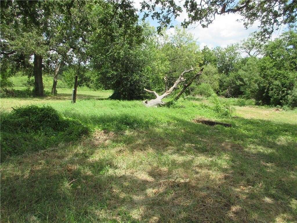 61.4 Acres of Land for Sale in Marlin, Texas