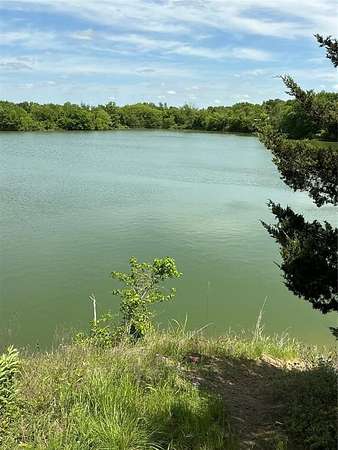 2.55 Acres of Land for Sale in Groesbeck, Texas