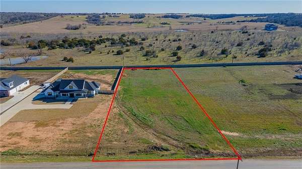 1 Acre of Residential Land for Sale in Moody, Texas