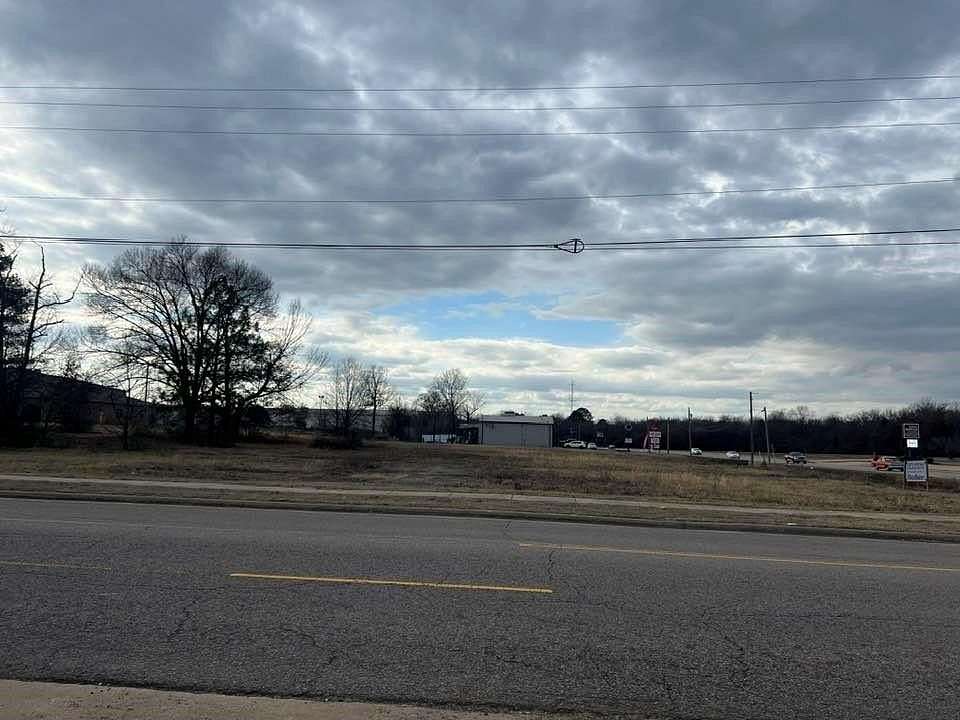 0.92 Acres of Mixed-Use Land for Sale in Russellville, Arkansas