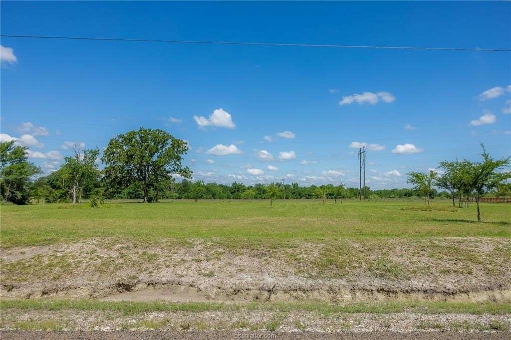 1 Acre of Residential Land for Sale in Bedias, Texas