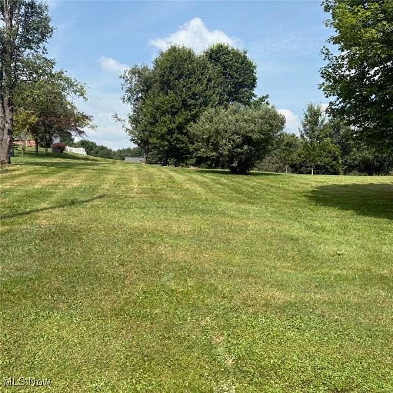0.86 Acres of Residential Land for Sale in Garrettsville, Ohio