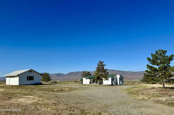 20 Acres of Land with Home for Sale in Winnemucca, Nevada