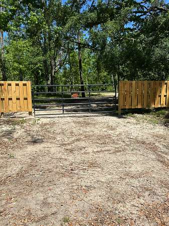 4 Acres of Land for Sale in Jasper, Florida