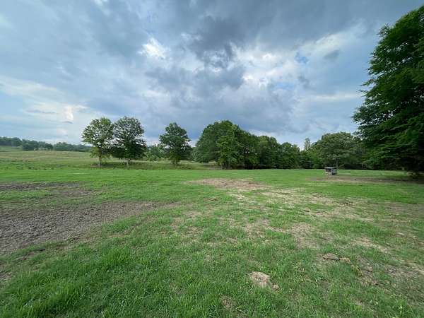 100 Acres of Land for Sale in Broken Bow, Oklahoma