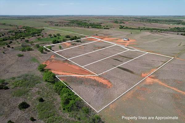 1.5 Acres of Residential Land for Sale in Foss, Oklahoma