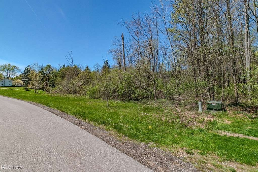 3.39 Acres of Residential Land for Sale in Chagrin Falls, Ohio