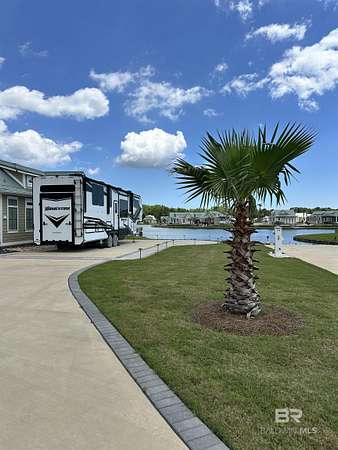 Residential Land for Sale in Elberta, Alabama