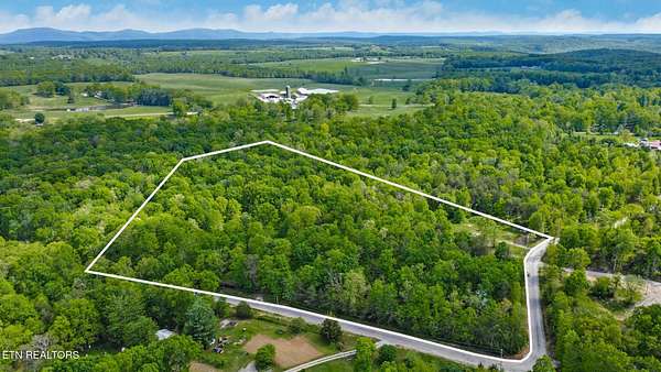 11.3 Acres of Recreational Land for Sale in Crossville, Tennessee