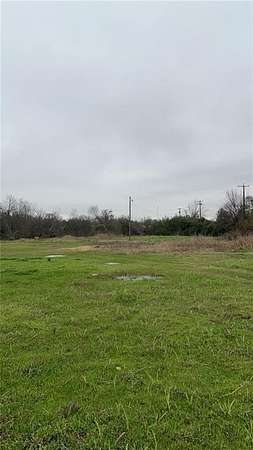 1.65 Acres of Land for Sale in Marlin, Texas