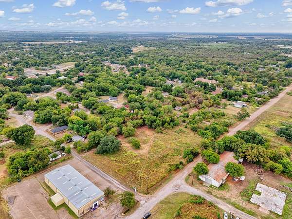 1.84 Acres of Land for Sale in Marlin, Texas