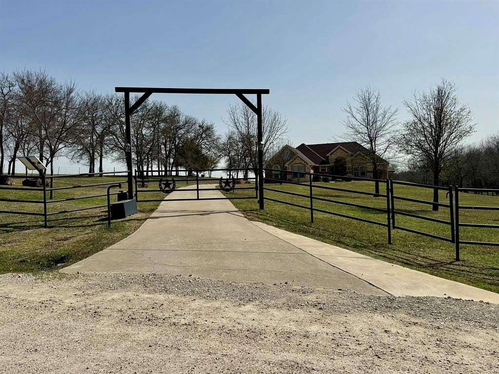 10 Acres of Land with Home for Sale in Leonard, Texas