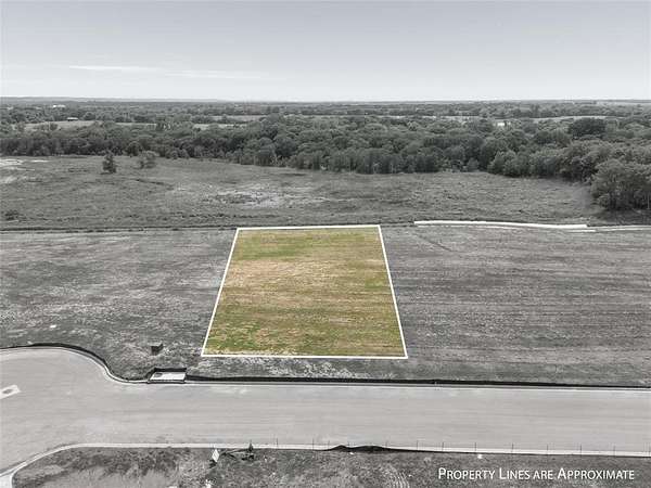 0.62 Acres of Residential Land for Sale in McGregor, Texas