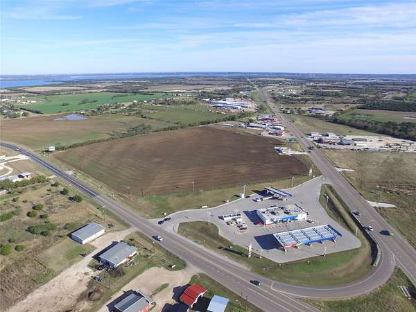 5.52 Acres of Mixed-Use Land for Sale in Woodway, Texas