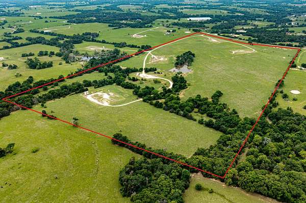 93.4 Acres of Recreational & Residential Land for Sale in Donie, Texas