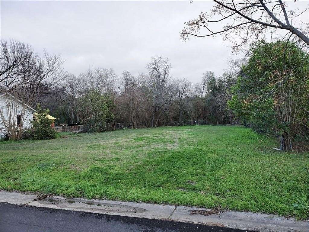 0.48 Acres of Land for Sale in Waco, Texas