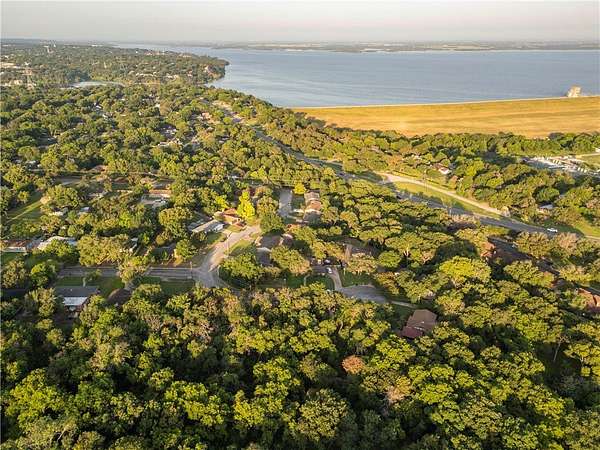 0.34 Acres of Residential Land for Sale in Waco, Texas