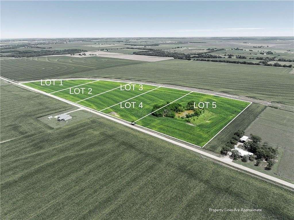 5.23 Acres of Residential Land for Sale in West, Texas
