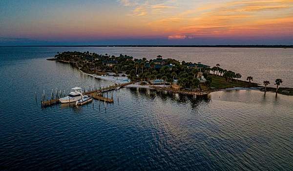 7.2 Acres of Residential Land with Home for Sale in Port St. Joe, Florida