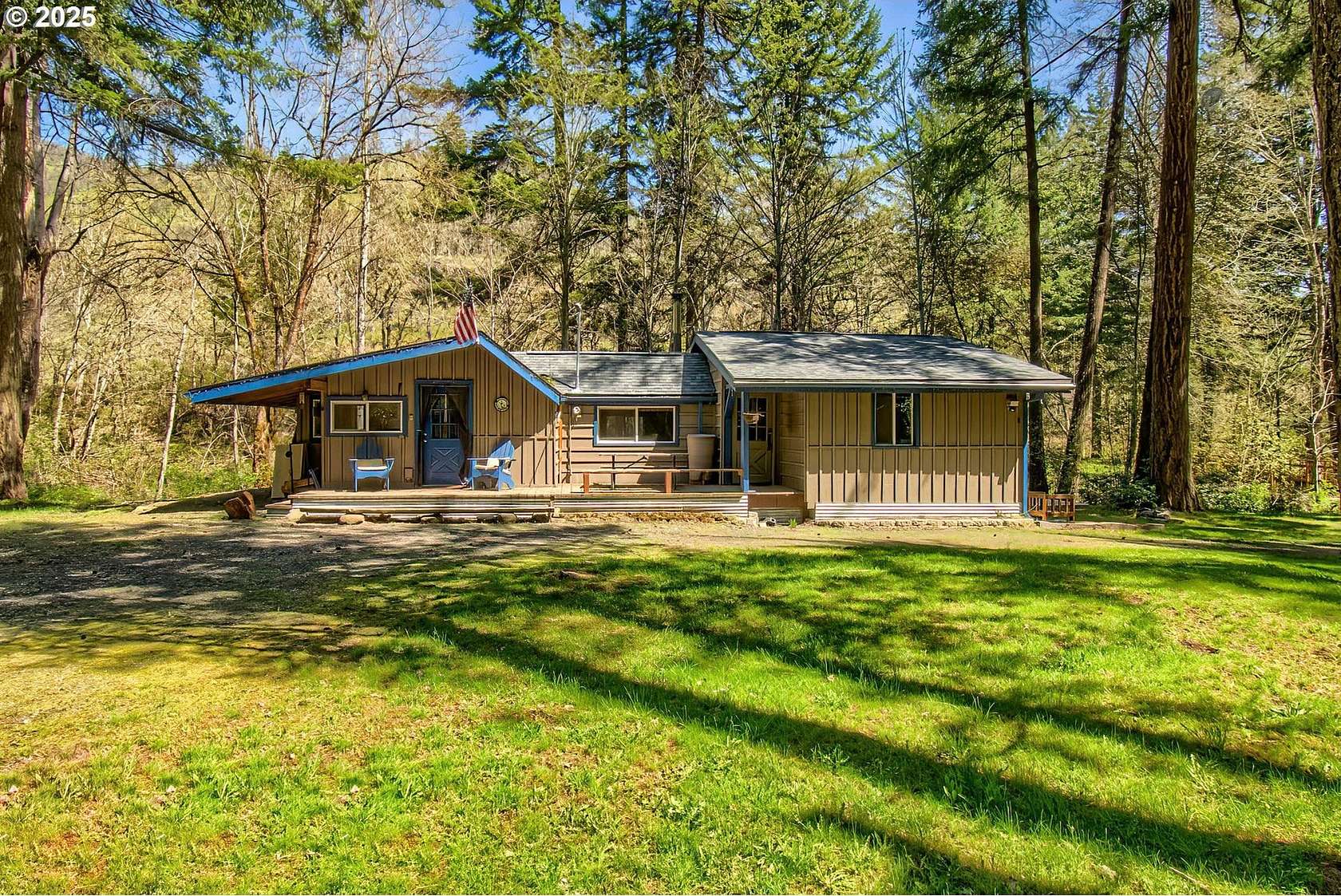 14.3 Acres of Recreational Land with Home for Sale in Mosier, Oregon