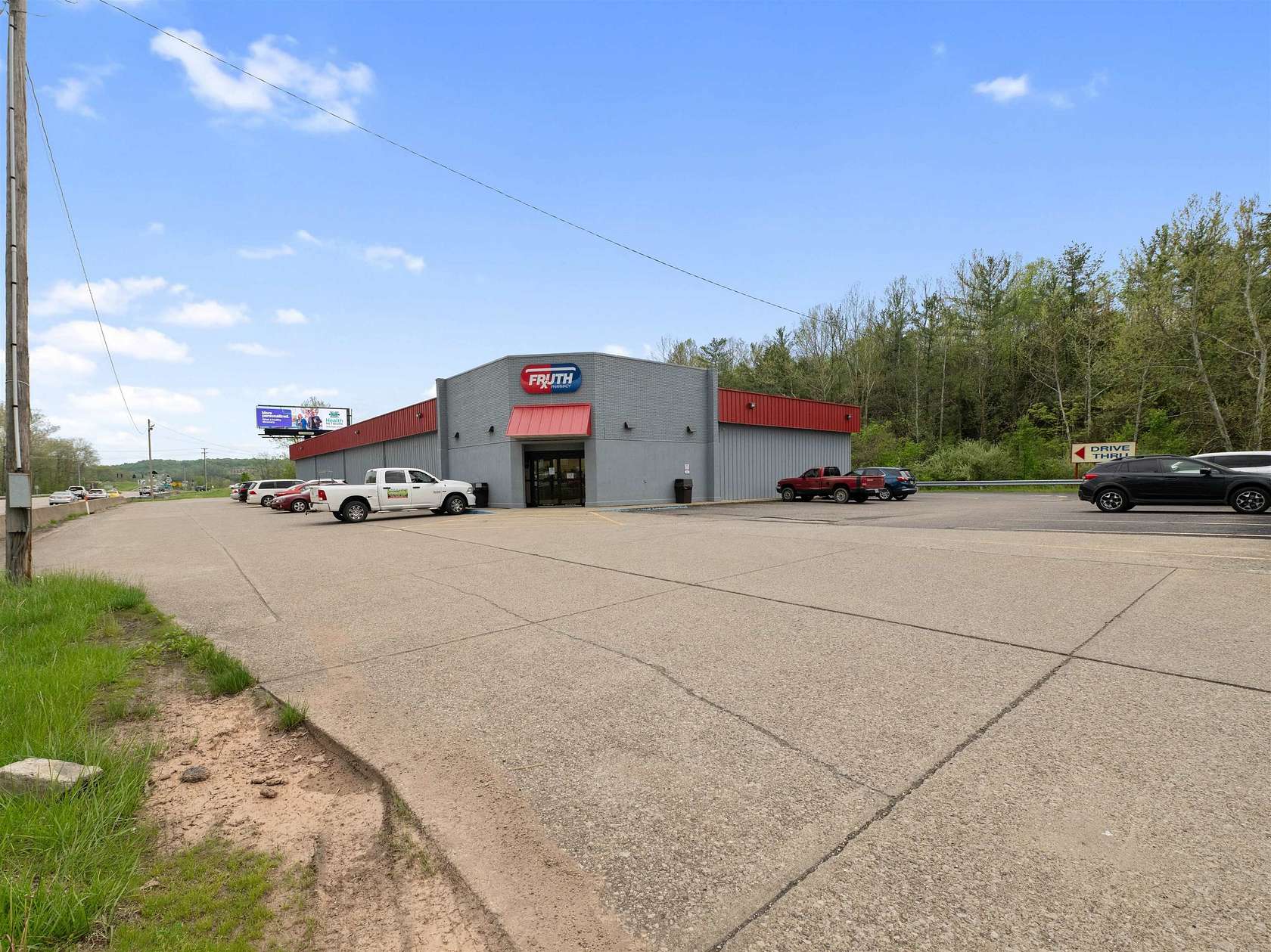 2.1 Acres of Improved Commercial Land for Sale in Gallipolis, Ohio