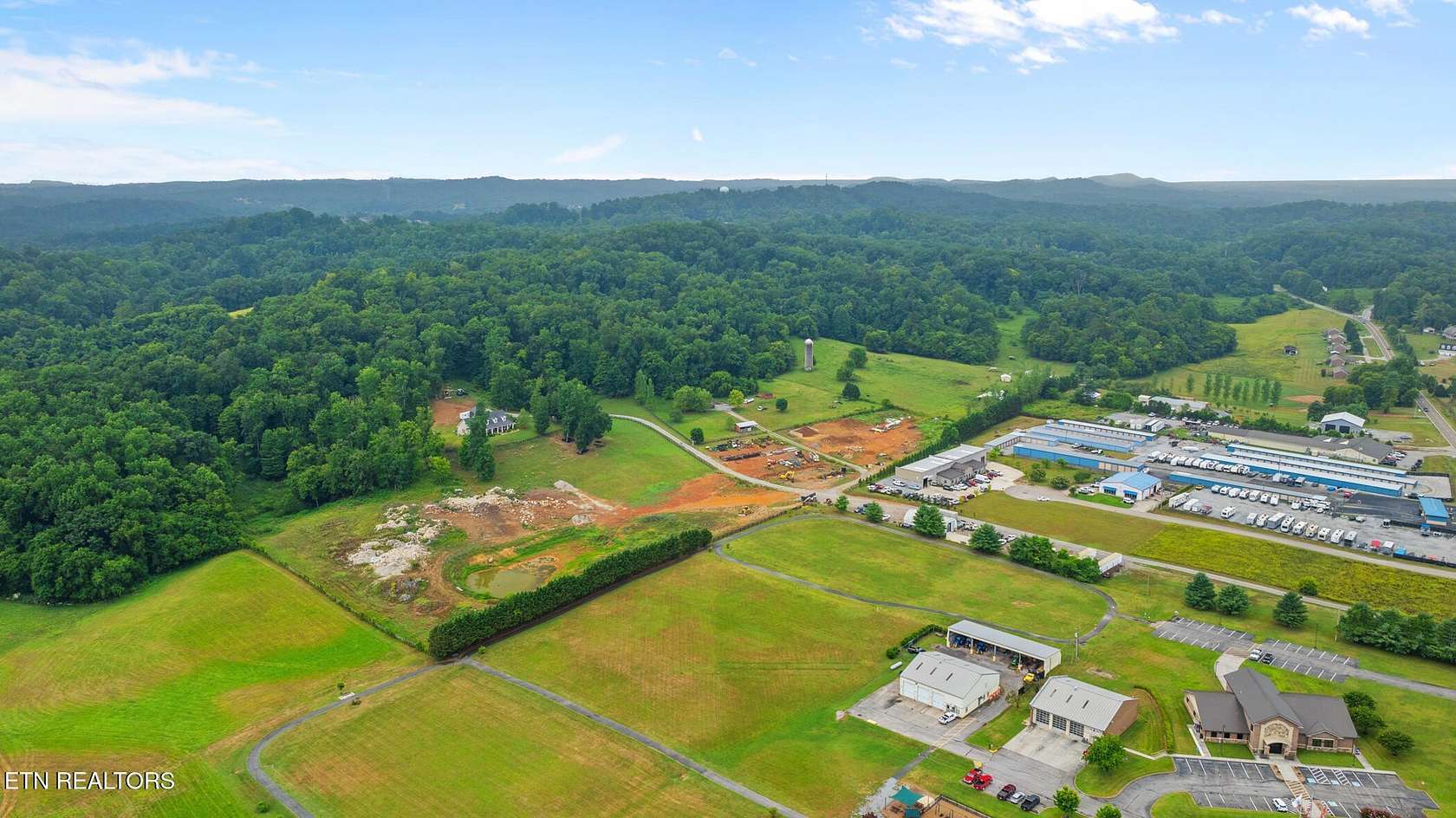 30.2 Acres of Land with Home for Sale in Louisville, Tennessee