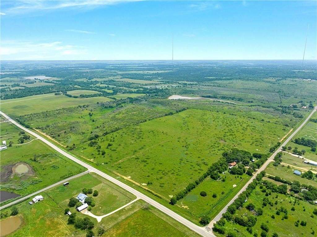 11.1 Acres of Land for Sale in Moody, Texas
