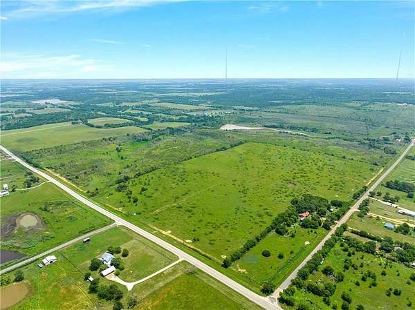 11.1 Acres of Land for Sale in Moody, Texas
