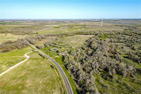 29.6 Acres of Land for Sale in Mount Calm, Texas