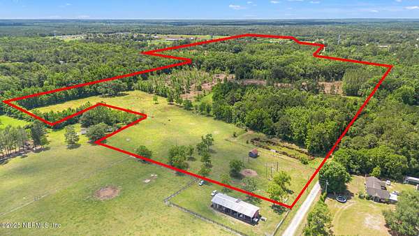 59.8 Acres of Agricultural Land with Home for Sale in Middleburg, Florida