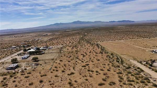 5 Acres of Residential Land for Sale in Dolan Springs, Arizona