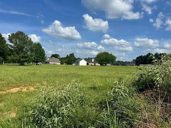 0.8 Acres of Residential Land for Sale in Greenwood, Louisiana
