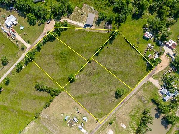 3.6 Acres of Residential Land for Sale in Paris, Texas