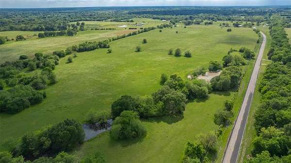 157 Acres of Land for Sale in Commerce, Texas