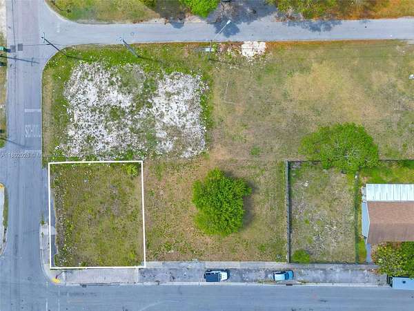 0.07 Acres of Mixed-Use Land for Sale in Homestead, Florida