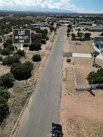 2.5 Acres of Residential Land for Sale in Oak Hills, California