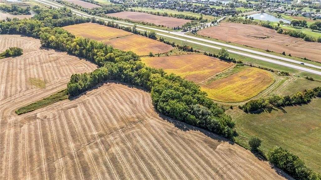 21.4 Acres of Recreational Land for Sale in Kansas City, Kansas
