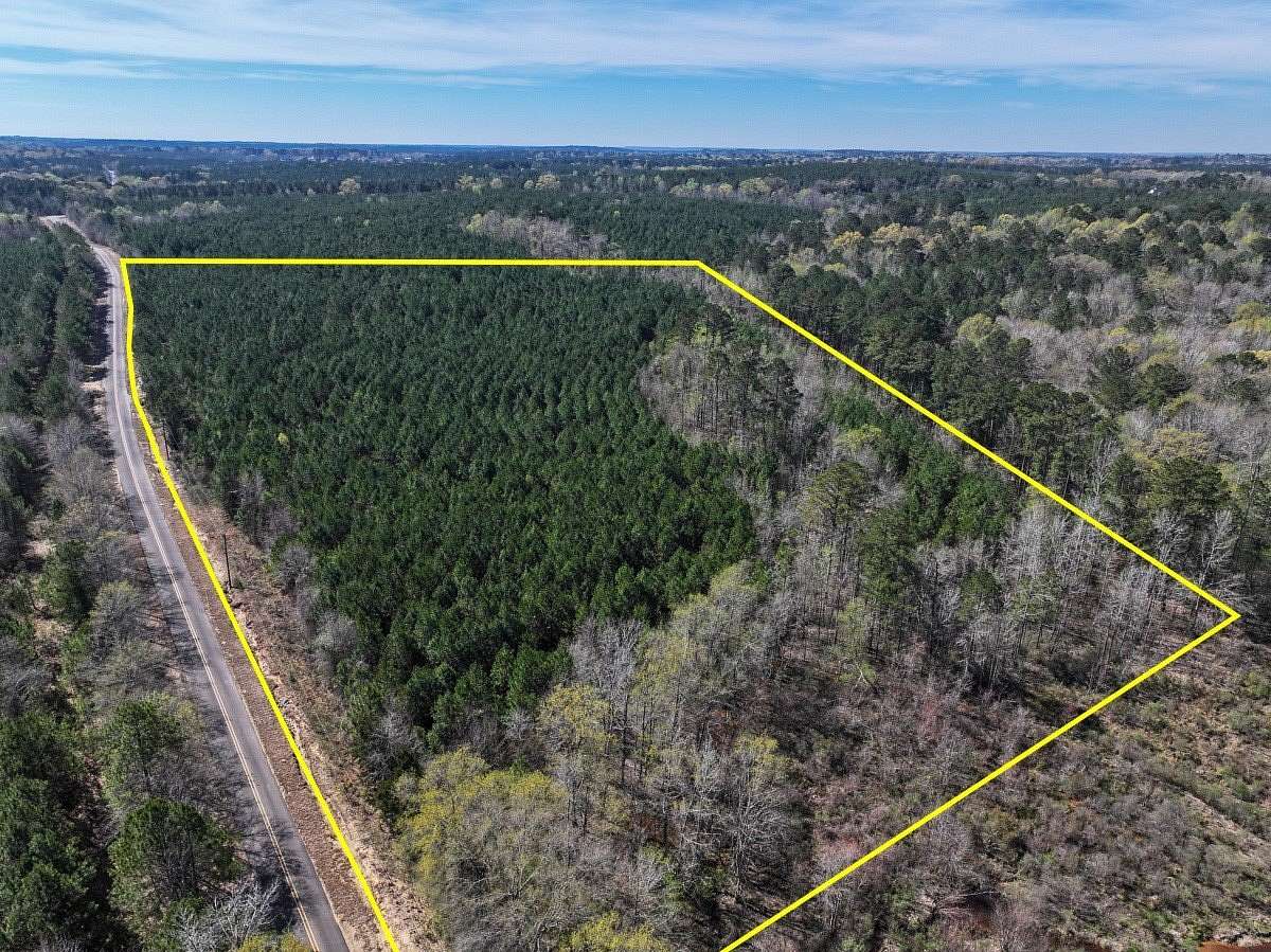 27.1 Acres of Land for Sale in Rodessa, Louisiana