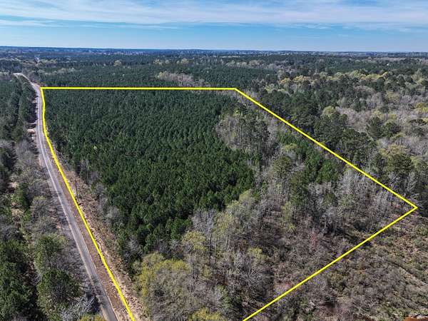 27.1 Acres of Land for Sale in Rodessa, Louisiana