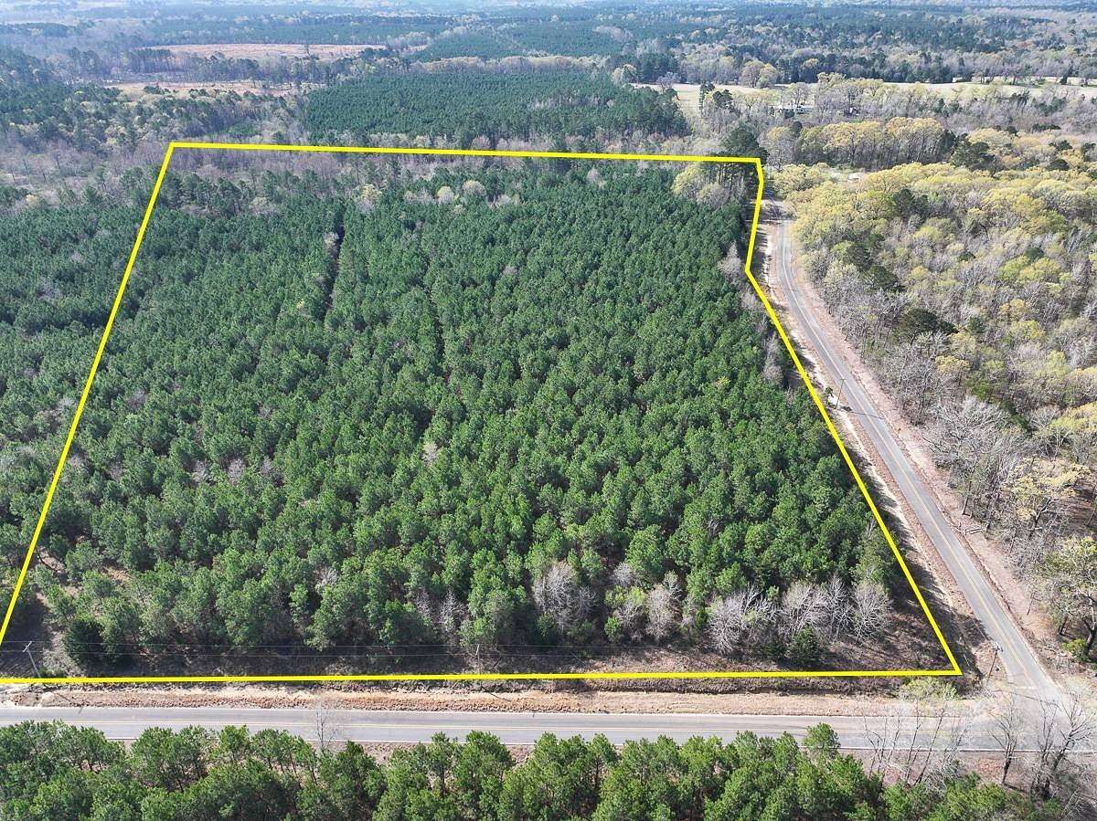 20.8 Acres of Recreational Land & Farm for Sale in Rodessa, Louisiana