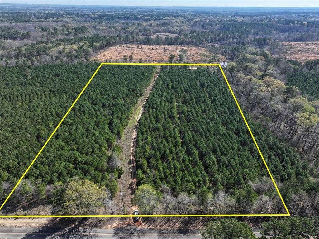 16.3 Acres of Recreational Land for Sale in Rodessa, Louisiana
