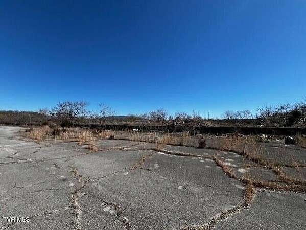 9.35 Acres of Commercial Land for Sale in Elizabethton, Tennessee